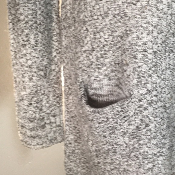 Catwalk studio sweater medium with large buttons black white long roomy… - Picture 4 of 11